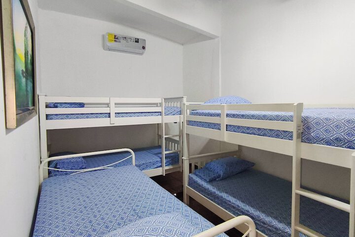 Room 6 of 50
