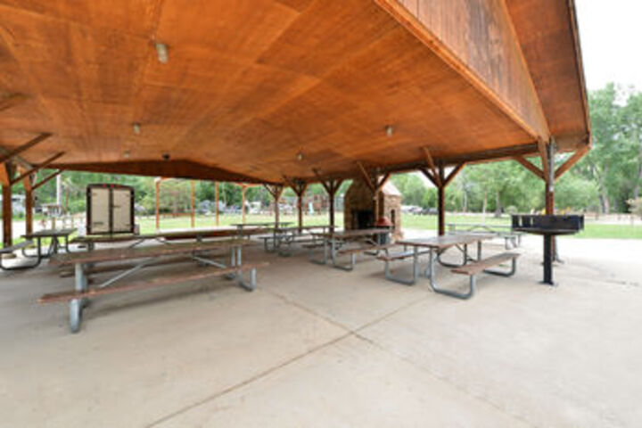 Property Grounds 17 of 19
