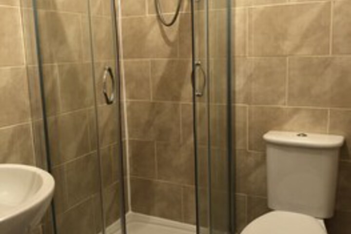 Room 4 of 30