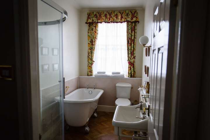 Room 29 of 75