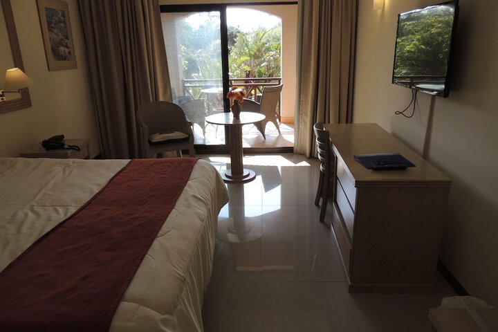 Room 26 of 66