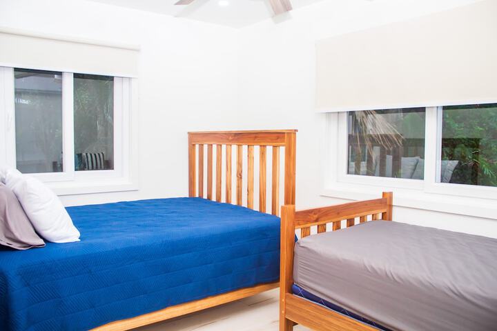 Room 7 of 124