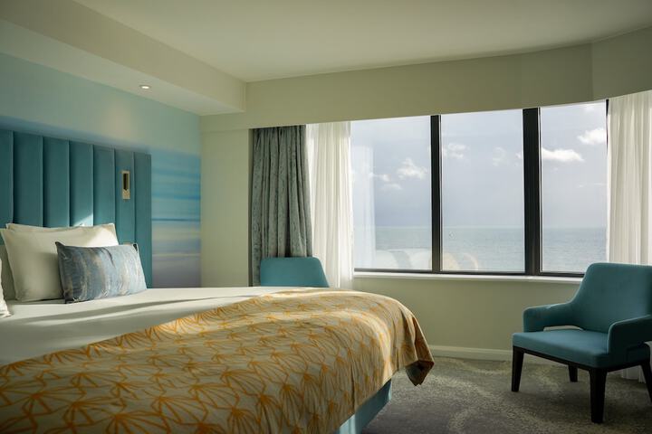 Room 18 of 45