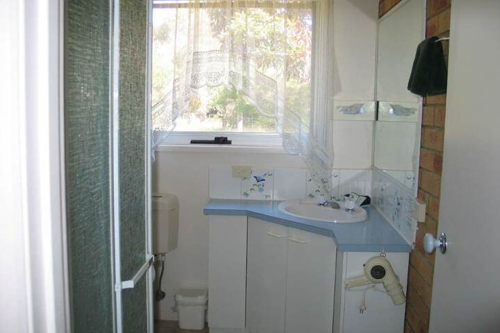 Room 35 of 46
