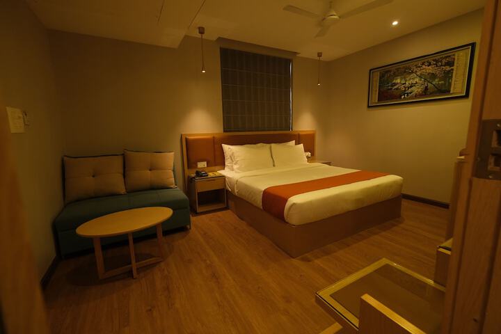 Room 38 of 57