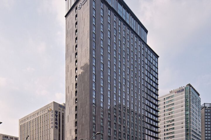 Hotel 132 of 158