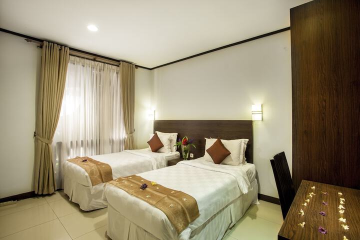 Room 7 of 60