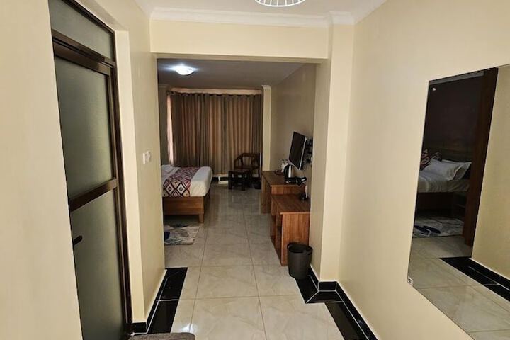 Room 22 of 61