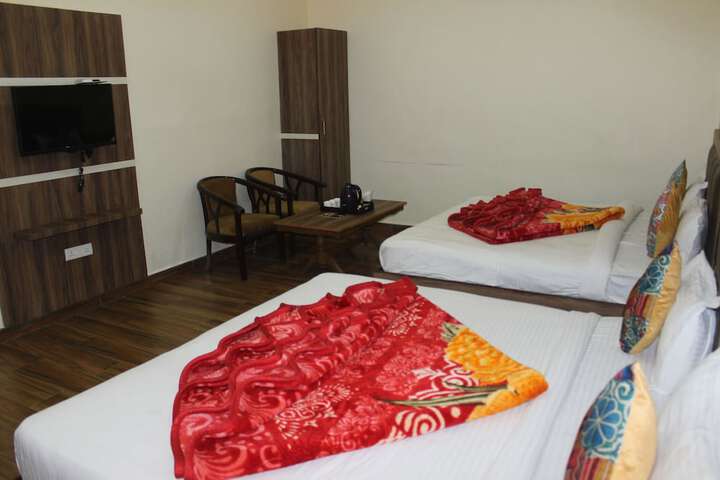 Room 9 of 41