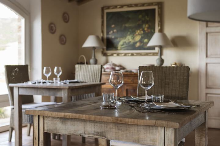 Dining 117 of 177