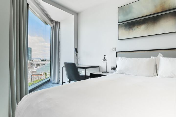Room 12 of 70