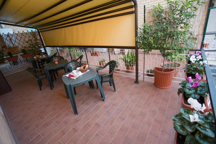 Terrace/Patio 28 of 48