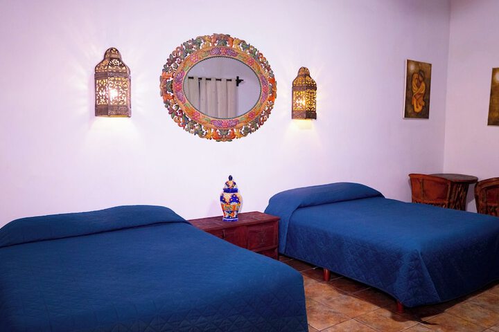 Room 9 of 21