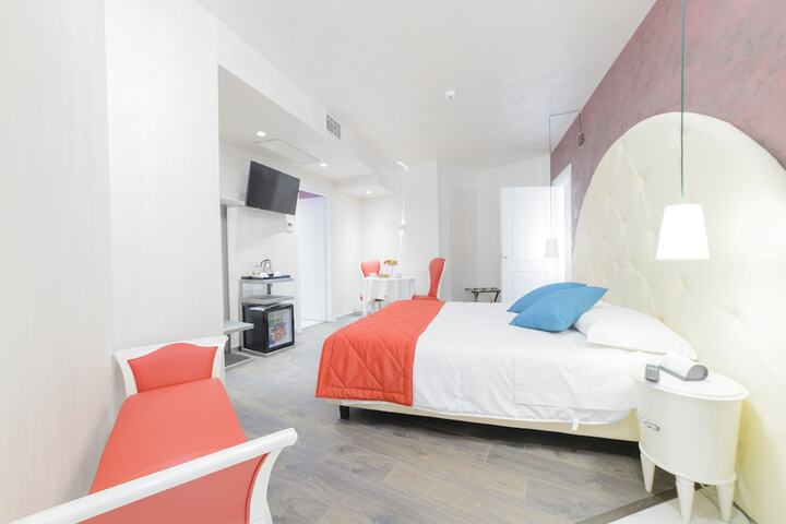 Room 29 of 62