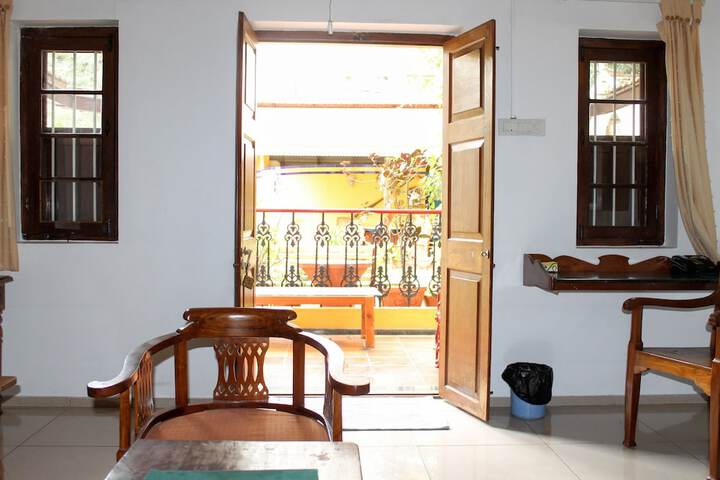 Room 54 of 89