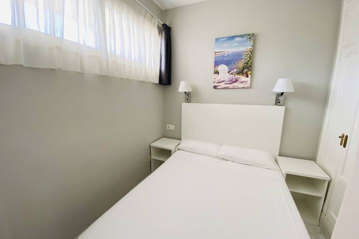 Room 5 of 23