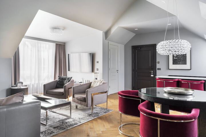 Room 45 of 69