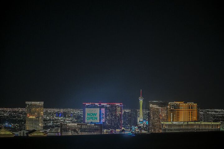 Hotel View 144 of 150