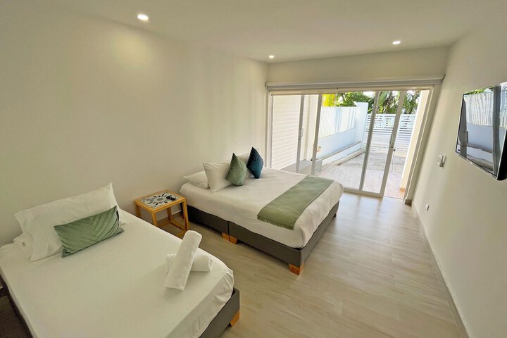 Room 44 of 116