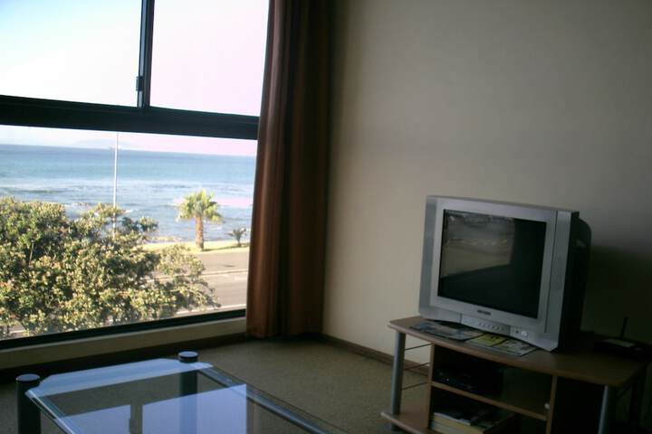 Room 16 of 34