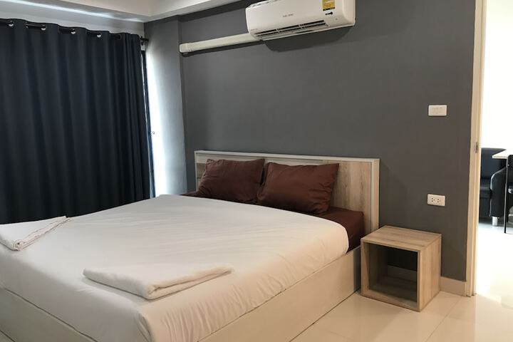 Room 14 of 68