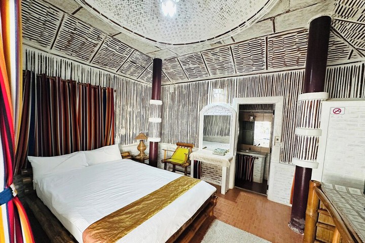 Room 20 of 79