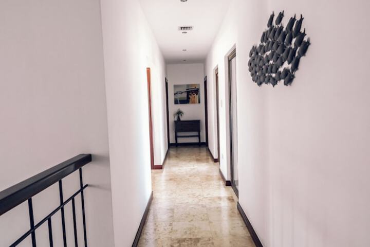 Room 45 of 171