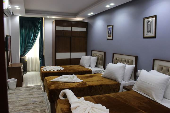 Room 18 of 92