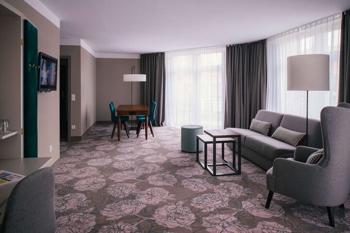 Room 22 of 81