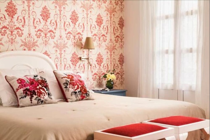 Room 9 of 46