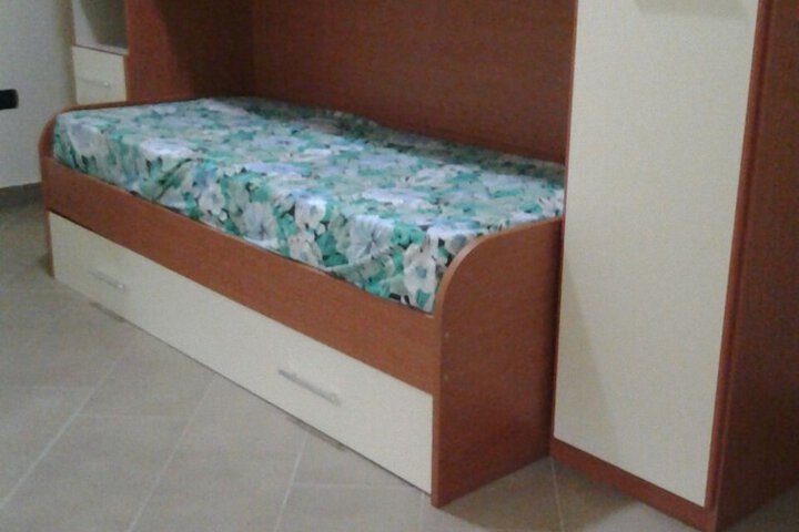Room 84 of 172