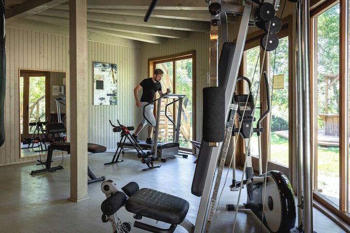 Health and Fitness 24 of 90