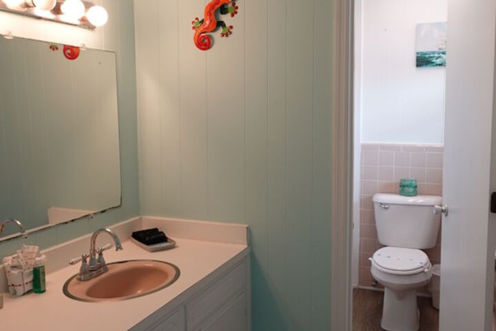 Room 212 of 282