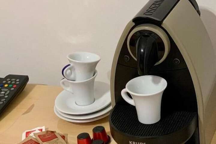 Breakfast/Coffee Service 22 of 41