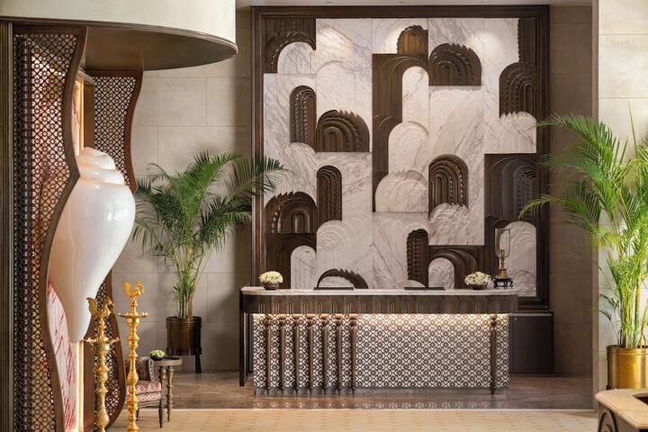 Concierge desk