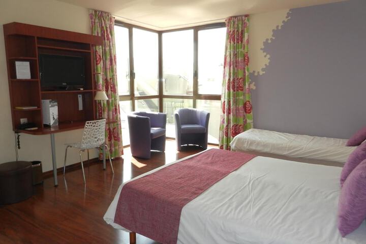 Room 42 of 84