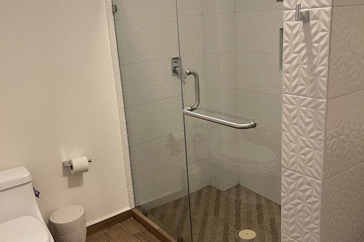Room 17 of 41