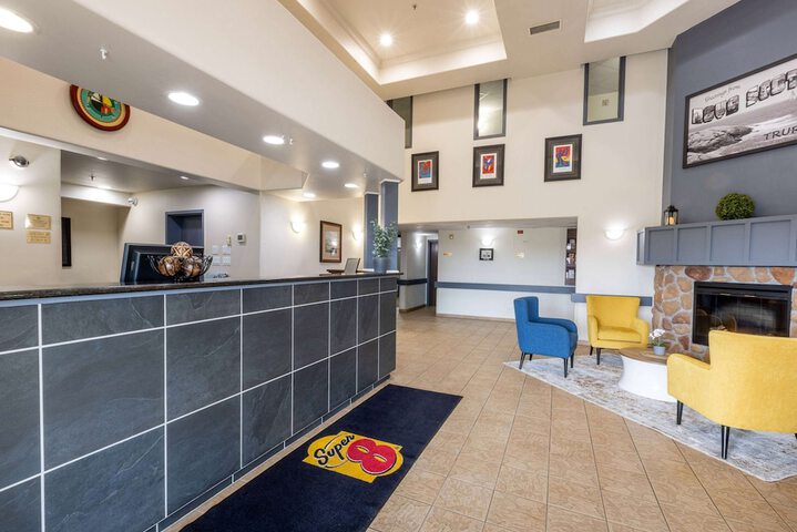 Hotel Interior 3 of 37