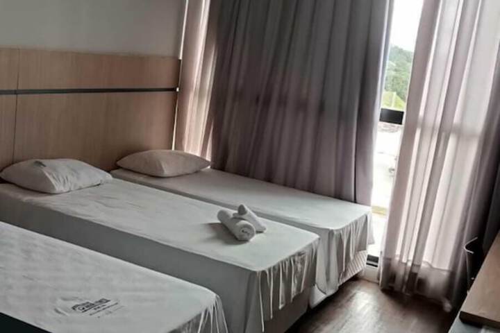 Room 8 of 14