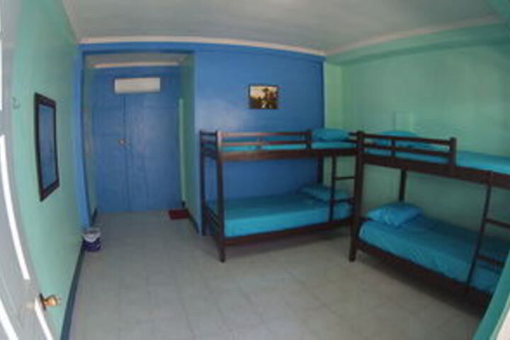 Room 11 of 24