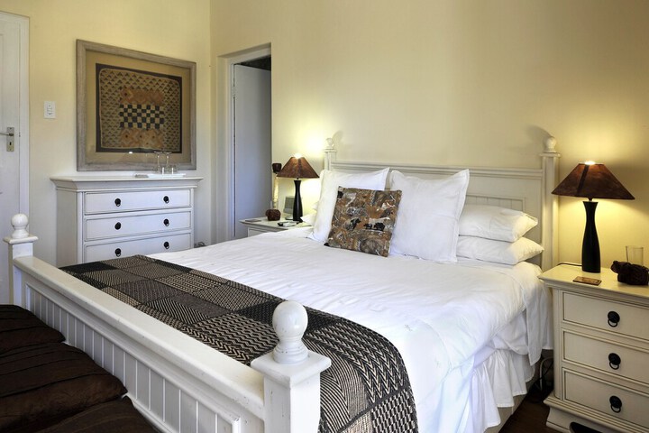 Room 7 of 36