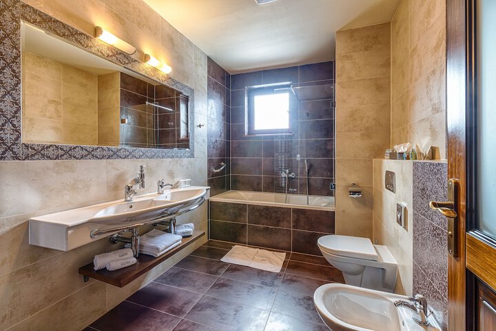 Bath Photo