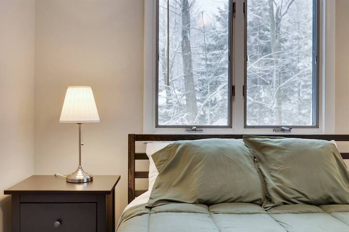 Room 14 of 37