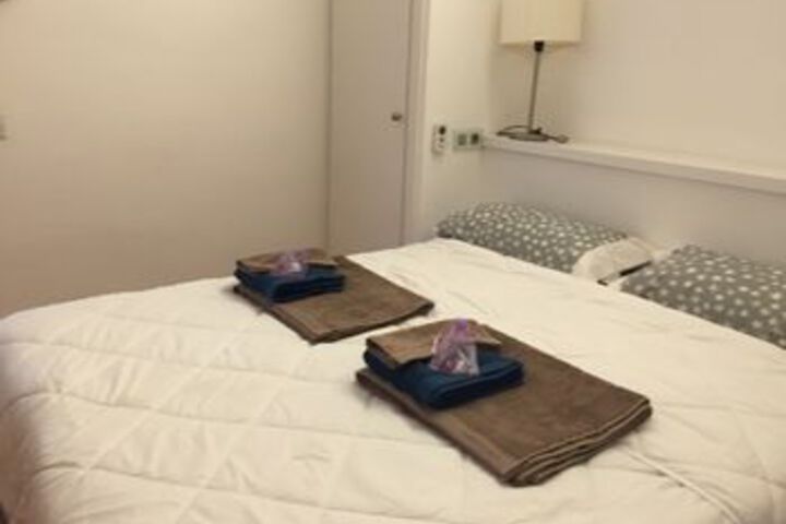 Room 119 of 309