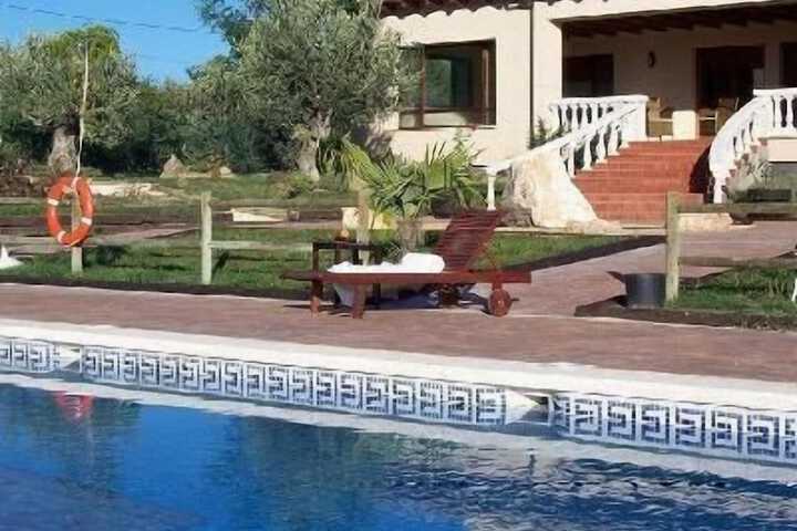 Pool 37 of 70