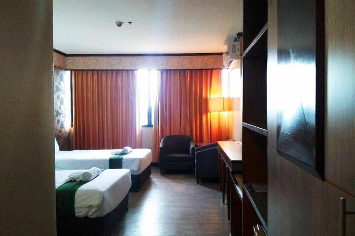 Room 41 of 72