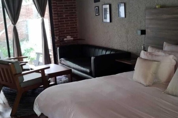 Room 14 of 92