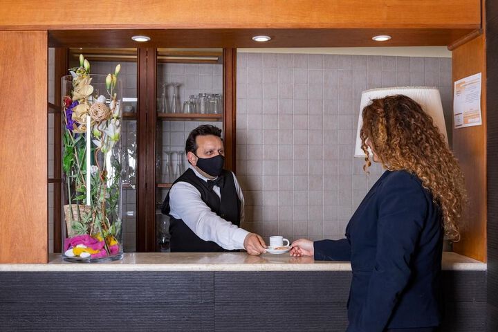 Guest Lobby