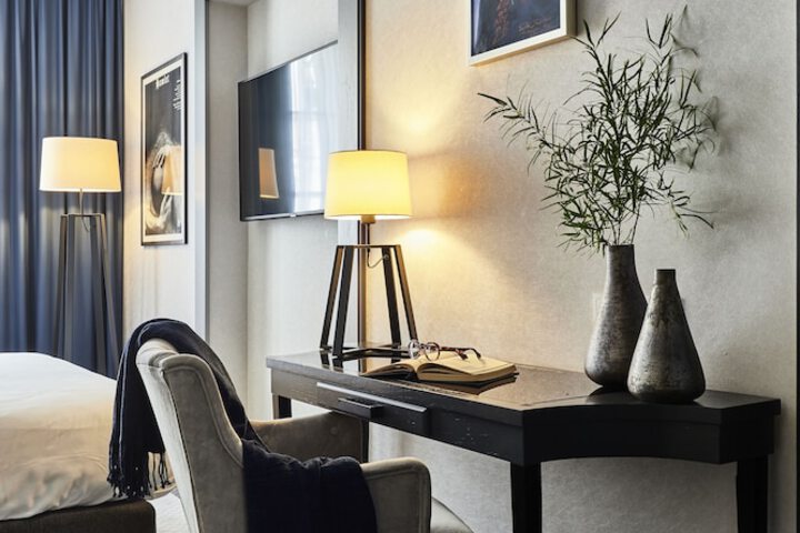 Room 14 of 56