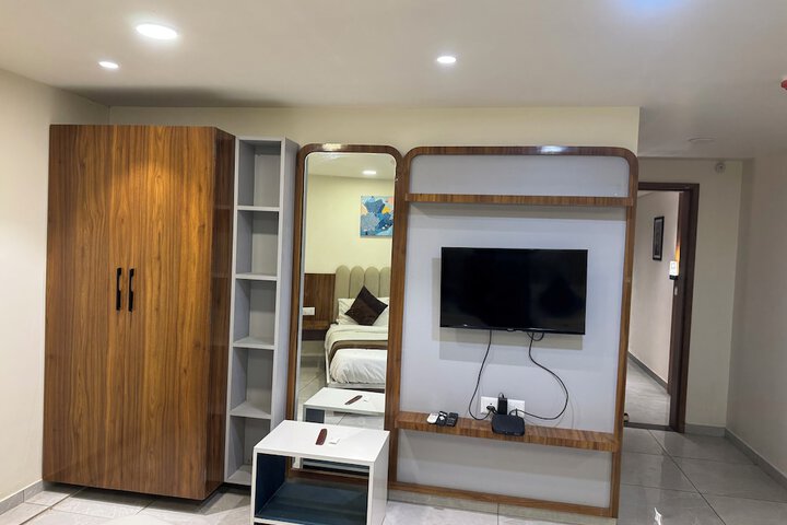 Room 21 of 55